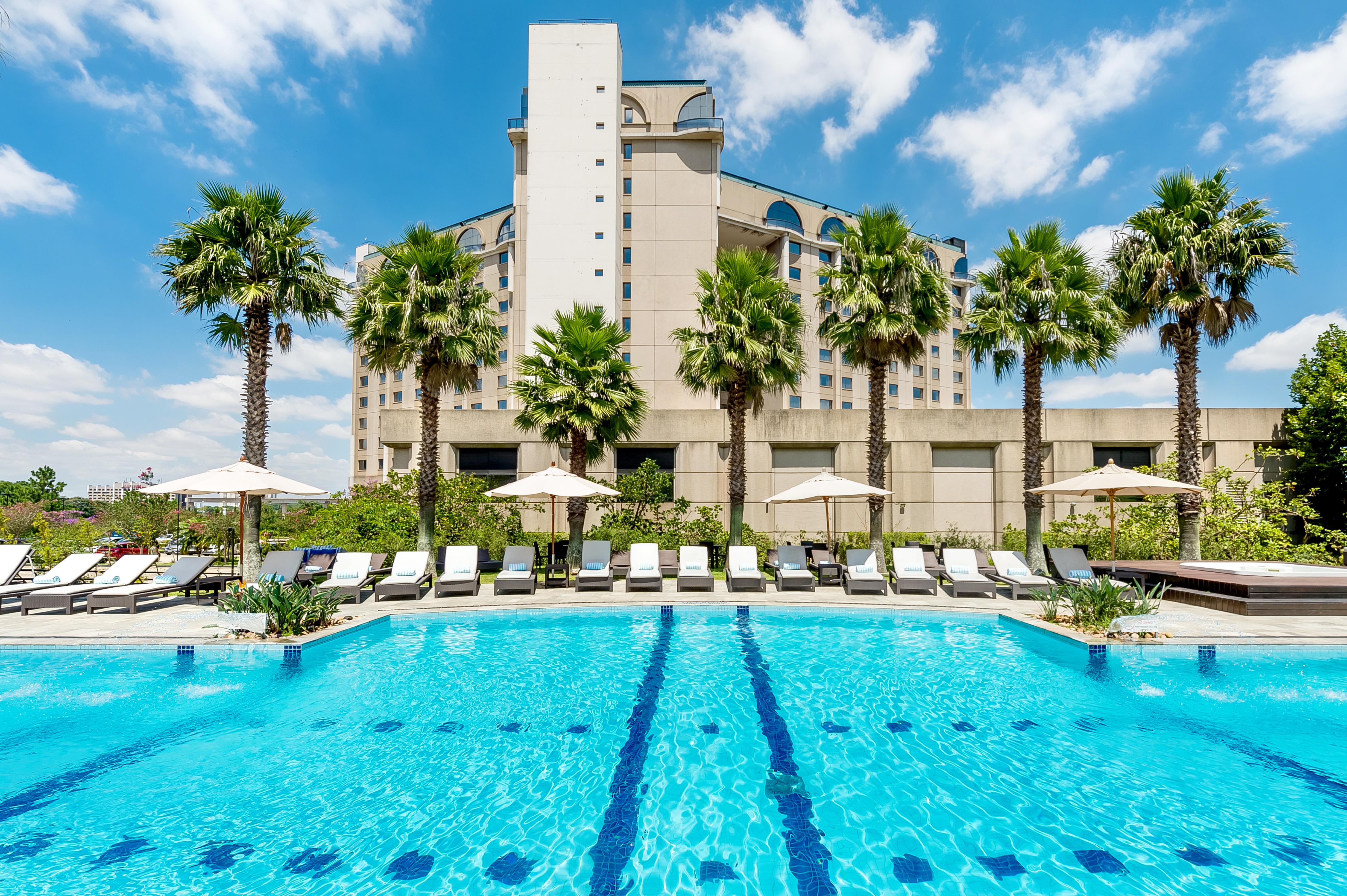 فندق بولمان ساو باولو مطار جوارول هاوس جوارولوس المظهر الخارجي الصورة The swimming pool at the hotel